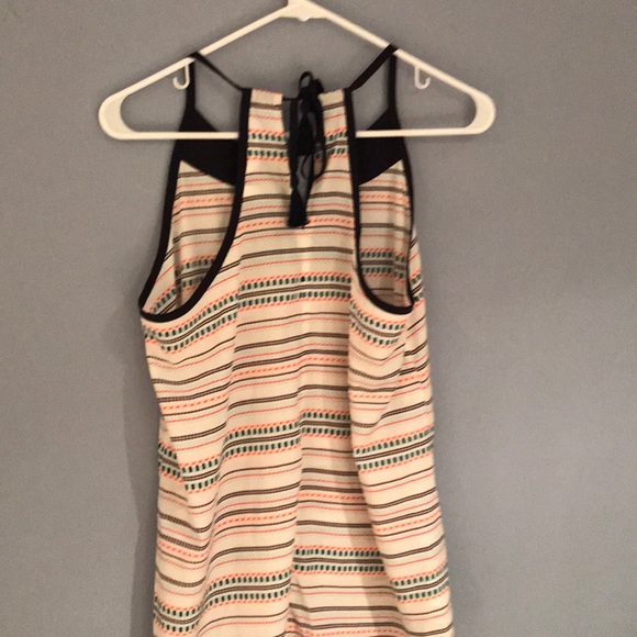 Top - Picture 2 of 3